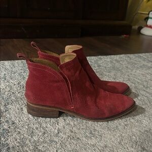 Dolce Vita Crimson Suede Ankle Boots